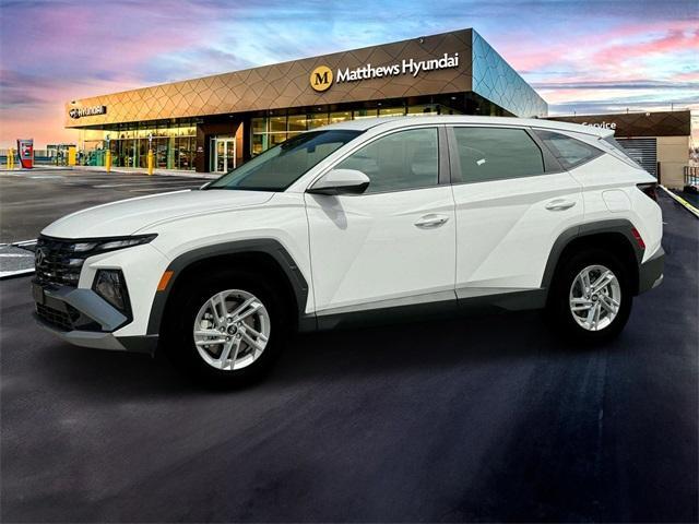 new 2025 Hyundai Tucson car, priced at $30,675