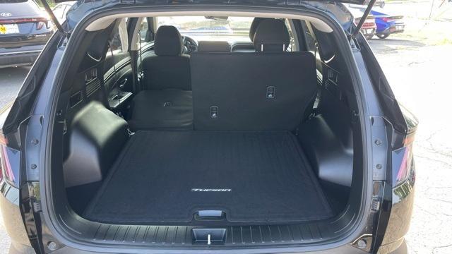 used 2022 Hyundai TUCSON Hybrid car, priced at $23,660