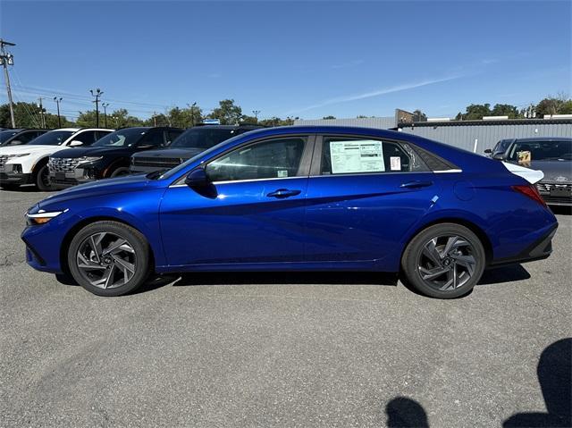 new 2025 Hyundai Elantra car, priced at $24,895