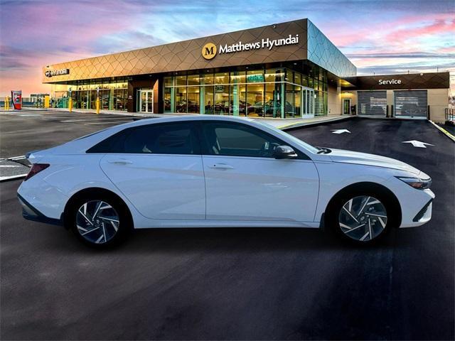 new 2025 Hyundai ELANTRA HEV car, priced at $26,728