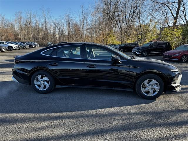 new 2025 Hyundai Sonata car, priced at $25,134