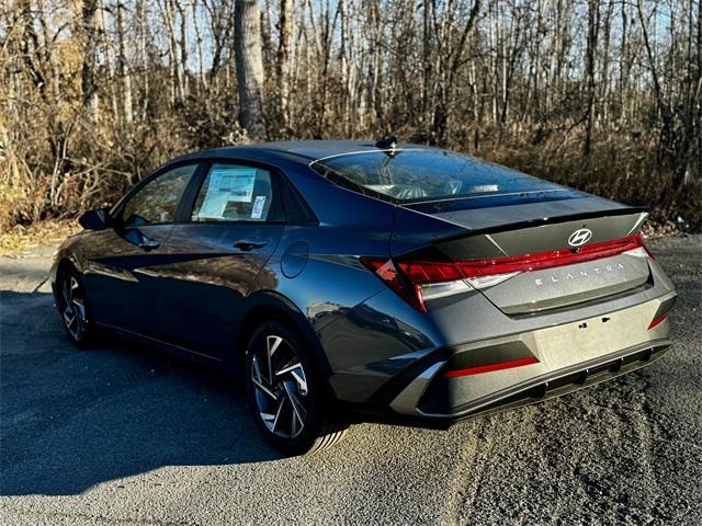 new 2025 Hyundai Elantra car, priced at $23,760