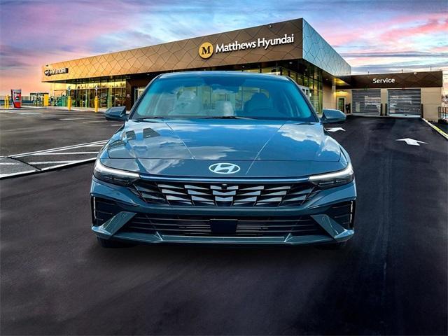 new 2025 Hyundai Elantra car, priced at $26,155