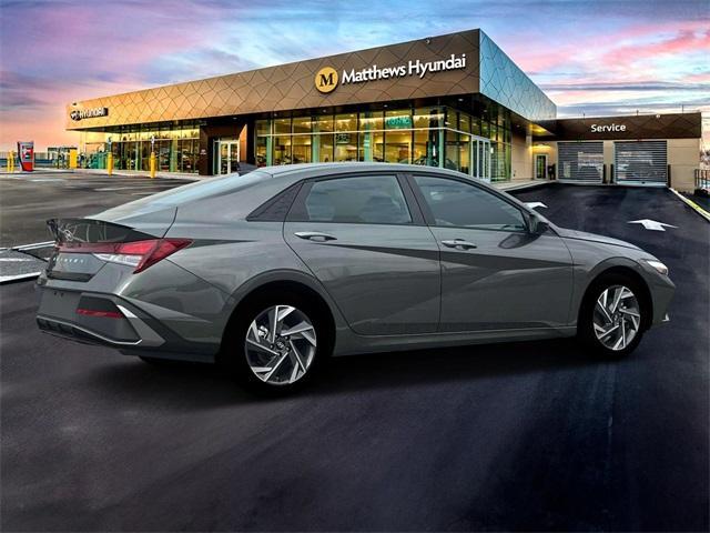 new 2025 Hyundai Elantra car, priced at $24,510