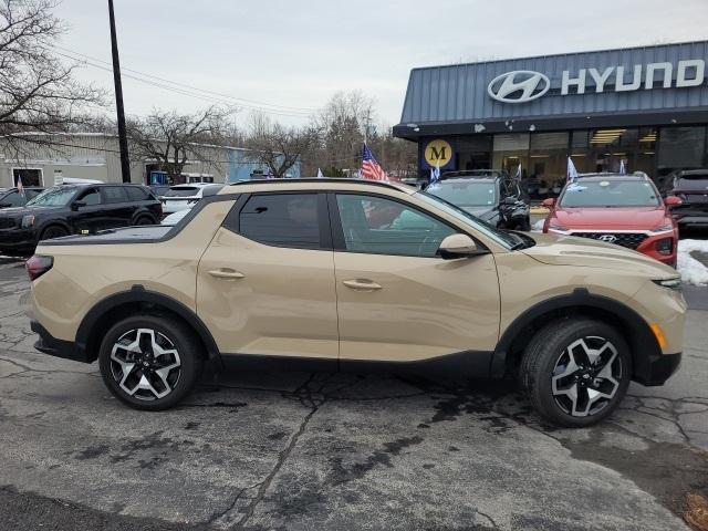 used 2024 Hyundai Santa Cruz car, priced at $35,600