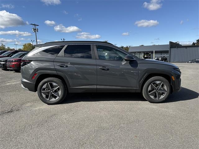 new 2025 Hyundai Tucson car, priced at $32,554