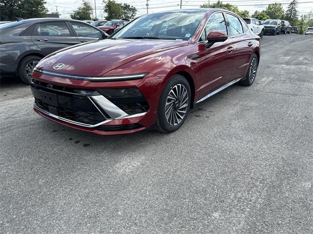 new 2024 Hyundai Sonata Hybrid car, priced at $38,895