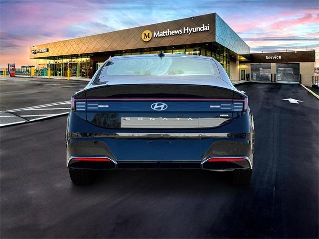 new 2024 Hyundai Sonata Hybrid car, priced at $36,670