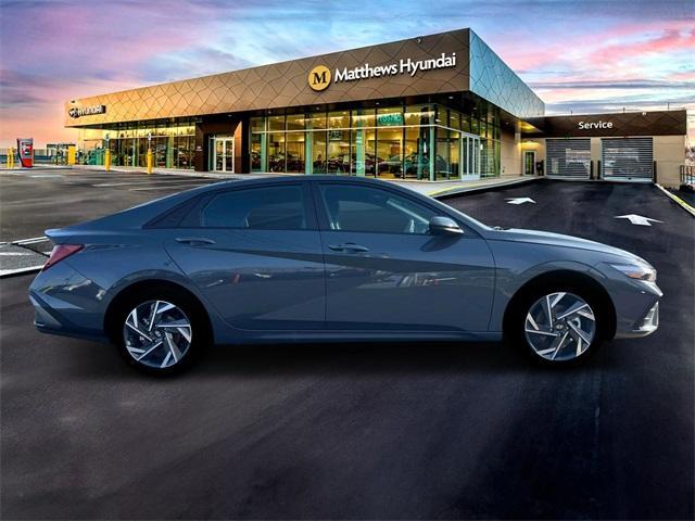 new 2025 Hyundai ELANTRA HEV car, priced at $26,001