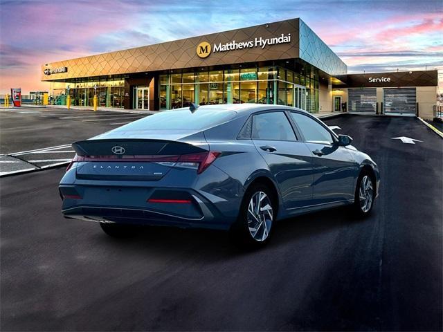 new 2025 Hyundai ELANTRA HEV car, priced at $26,001