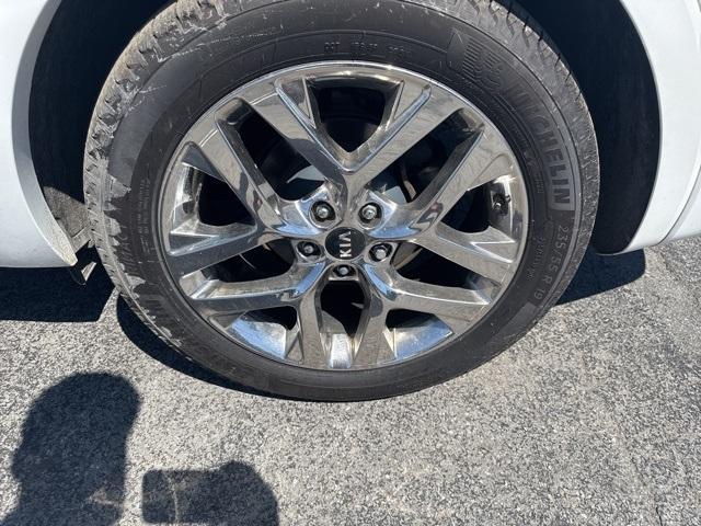 used 2019 Kia Sorento car, priced at $22,539