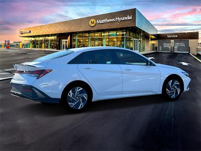 new 2025 Hyundai Elantra car, priced at $23,815
