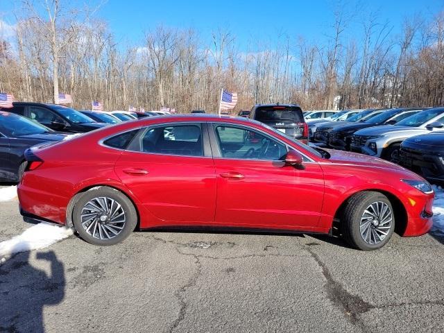 used 2023 Hyundai Sonata Hybrid car, priced at $28,395