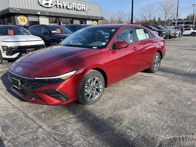 new 2024 Hyundai Elantra car, priced at $25,265