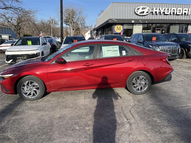 new 2024 Hyundai Elantra car, priced at $25,265