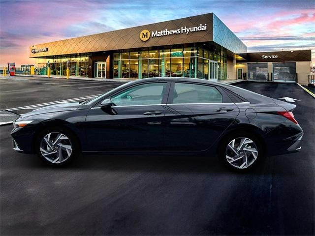 new 2025 Hyundai Elantra car, priced at $26,592