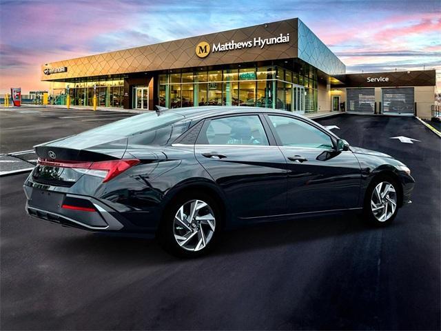 new 2025 Hyundai Elantra car, priced at $26,592