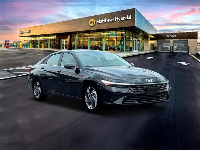new 2025 Hyundai Elantra car, priced at $26,592