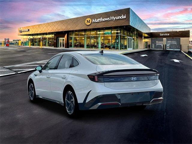 new 2026 Hyundai Sonata car, priced at $30,034