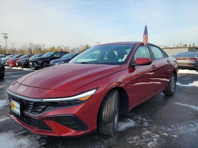 used 2024 Hyundai Elantra HEV car, priced at $23,855