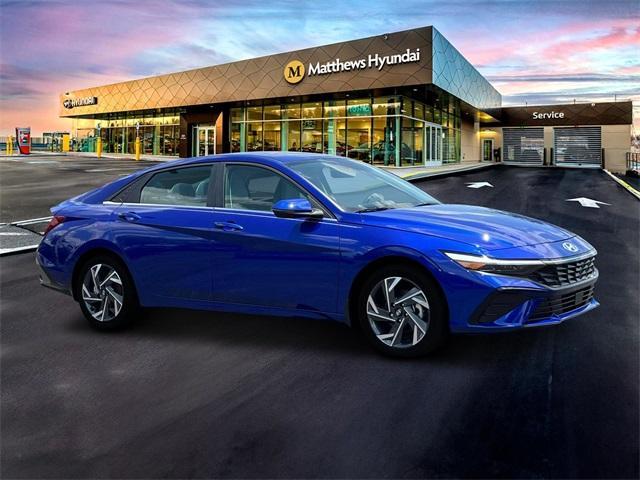 new 2025 Hyundai ELANTRA HEV car, priced at $27,897