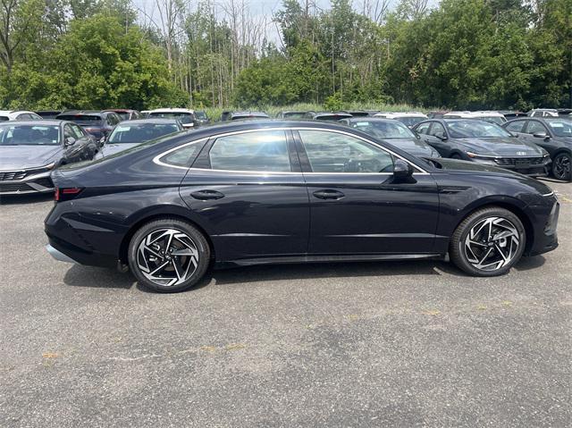 new 2024 Hyundai Sonata car, priced at $32,265