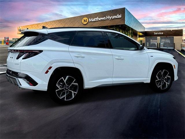 new 2025 Hyundai TUCSON Hybrid car, priced at $38,415
