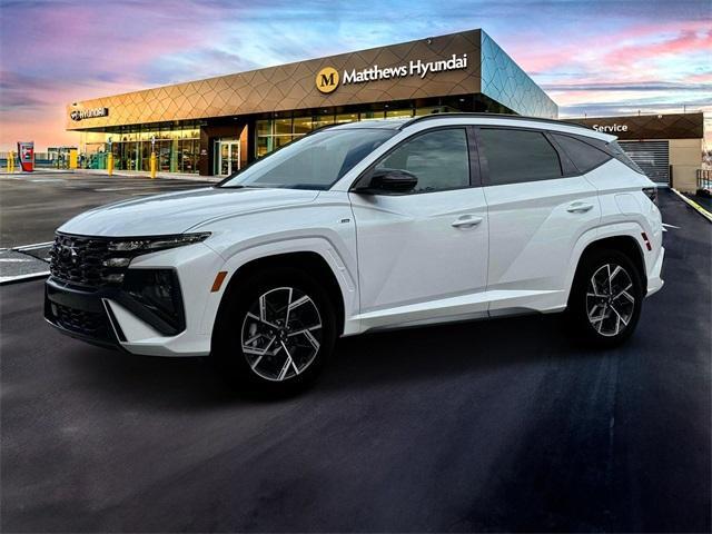 new 2025 Hyundai TUCSON Hybrid car, priced at $38,415