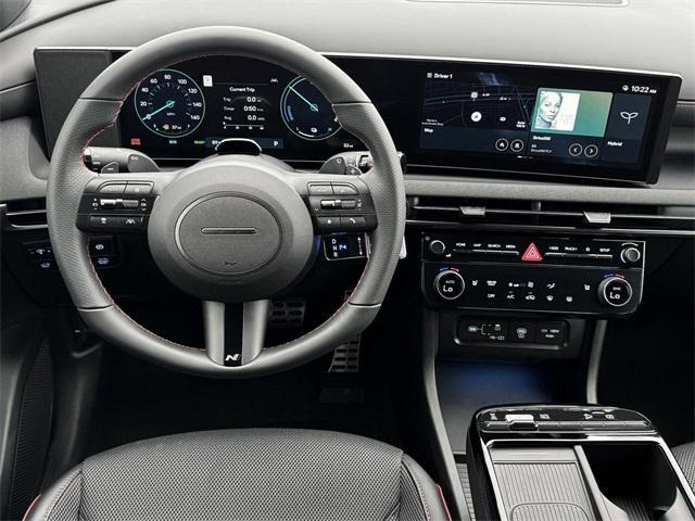 new 2025 Hyundai TUCSON Hybrid car, priced at $38,415