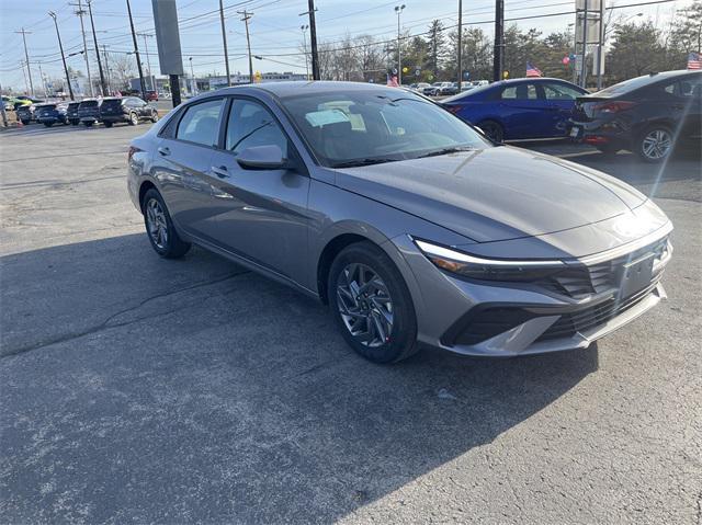 new 2024 Hyundai Elantra car, priced at $25,280