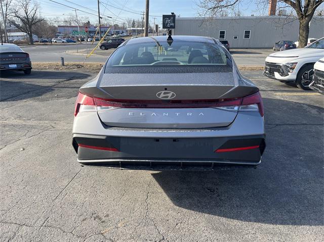 new 2024 Hyundai Elantra car, priced at $25,280