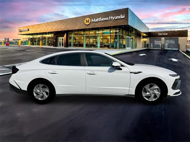 new 2025 Hyundai Sonata car, priced at $26,830