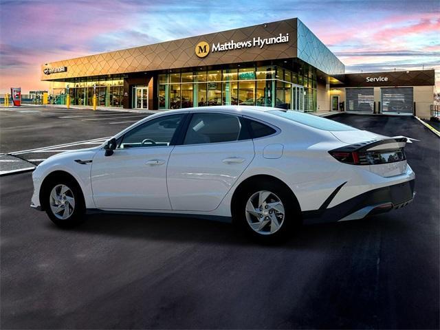 new 2025 Hyundai Sonata car, priced at $26,830