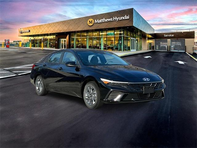 new 2025 Hyundai ELANTRA HEV car, priced at $24,280