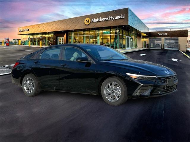 new 2025 Hyundai ELANTRA HEV car, priced at $24,280