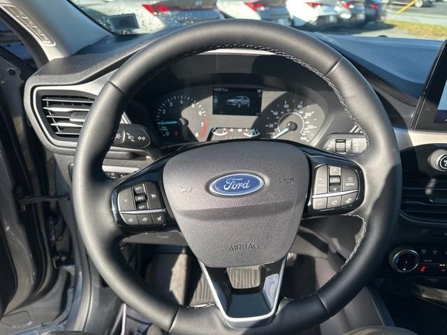 used 2022 Ford Escape car, priced at $24,995