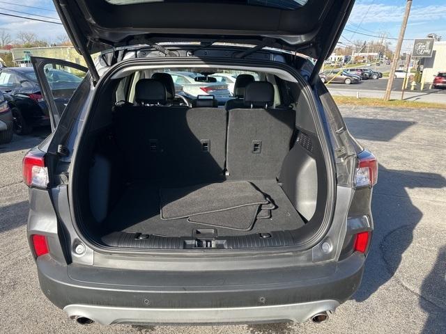 used 2022 Ford Escape car, priced at $24,995
