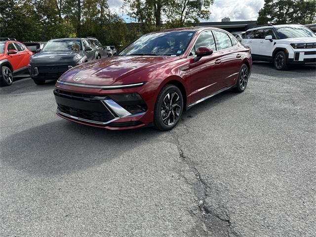 new 2025 Hyundai Sonata car, priced at $31,420