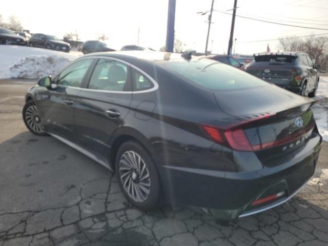 used 2023 Hyundai Sonata Hybrid car, priced at $28,400