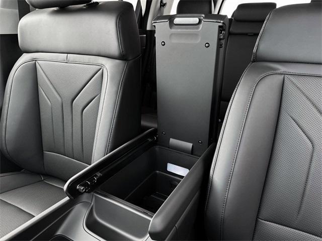 new 2025 Hyundai SANTA FE HEV car, priced at $37,369