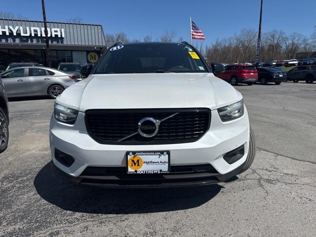 used 2021 Volvo XC40 car, priced at $27,470