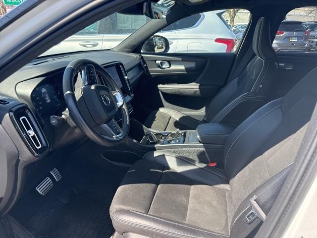 used 2021 Volvo XC40 car, priced at $27,470
