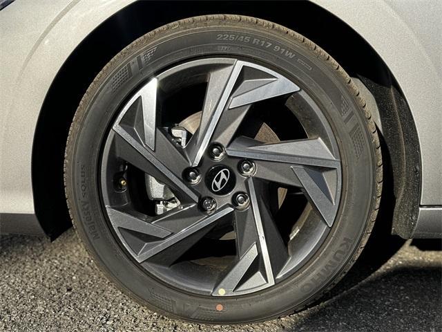 new 2025 Hyundai Elantra car, priced at $23,760