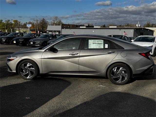 new 2025 Hyundai Elantra car, priced at $23,760