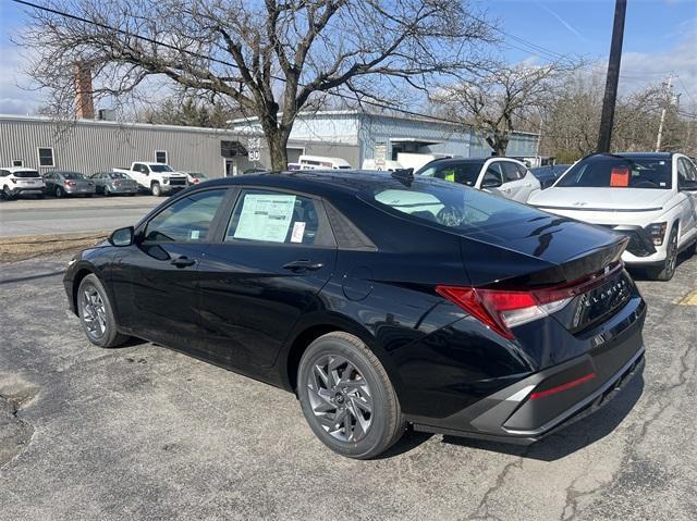 new 2024 Hyundai Elantra car, priced at $25,270