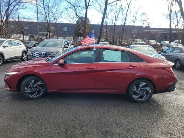 used 2024 Hyundai Elantra HEV car, priced at $27,131