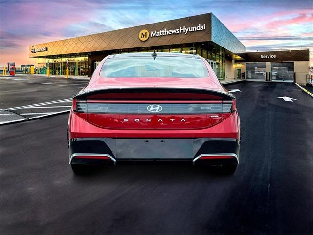 new 2025 Hyundai Sonata Hybrid car, priced at $37,810
