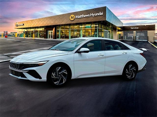 new 2025 Hyundai Elantra car, priced at $27,322