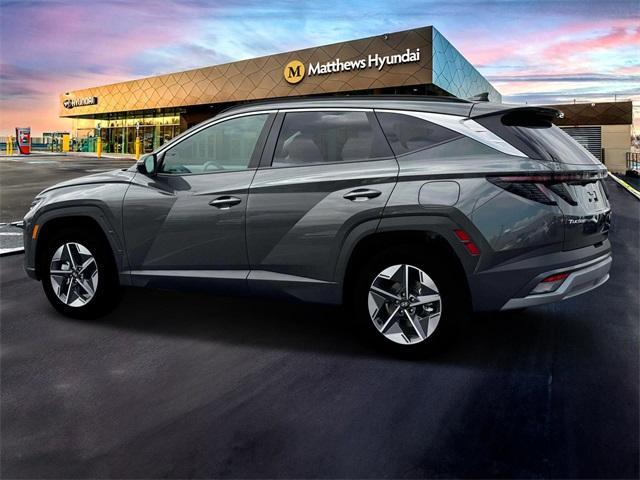 new 2025 Hyundai TUCSON Hybrid car, priced at $36,510