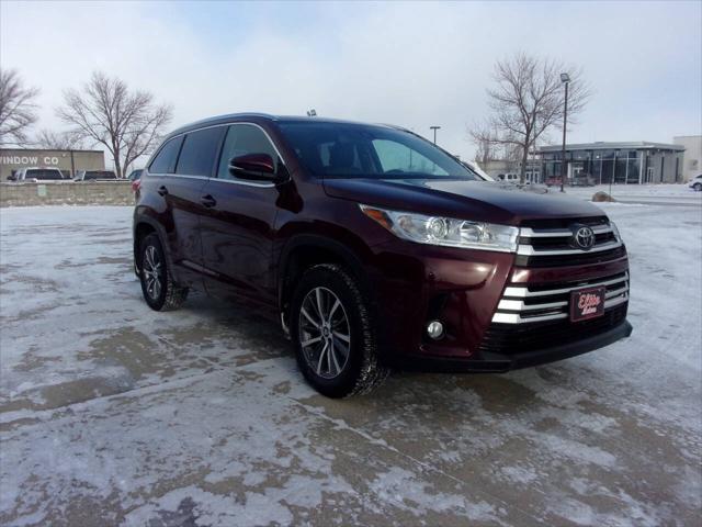 used 2017 Toyota Highlander car, priced at $21,999